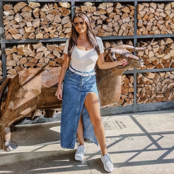 GRLFRND Denim Blanca Maxi Skirt in Crissy Field Blue Size 24 - Picture 9 of 16